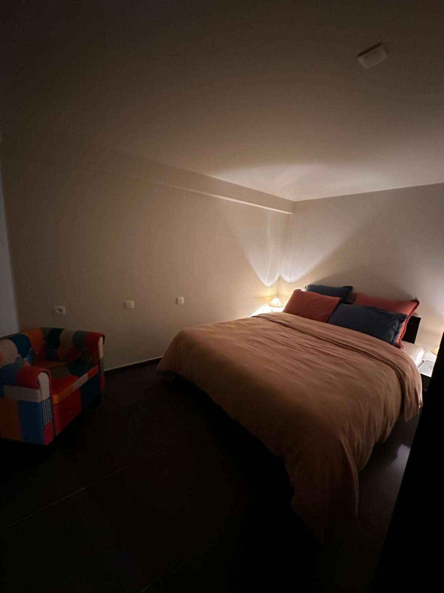 Residence La Poivriere Дюрби Екстериор снимка